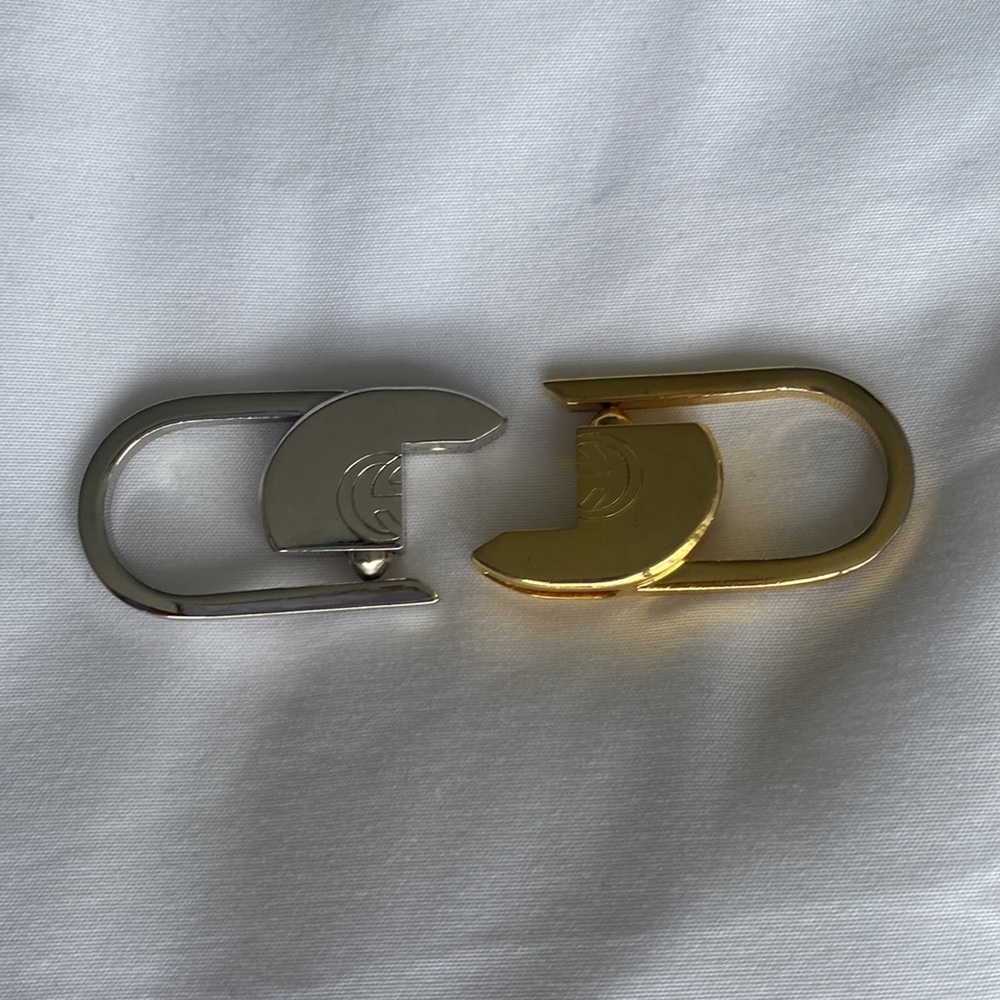 Gucci Interlocking Keychain - Picture 7 of 7